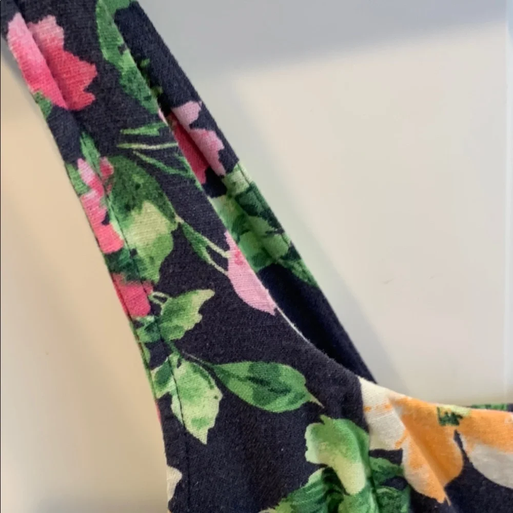 Old Navy Floral Sleeveless Dress. Ruched back. NWT. Size XL - Picture 4 of 8